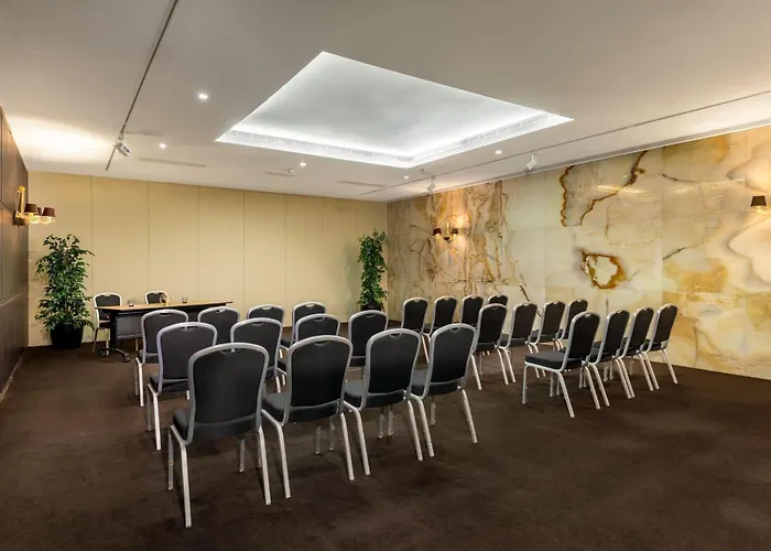Sheraton & Hotel 5*