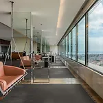 فندق وسبا شيراتون ليسبوا 5*