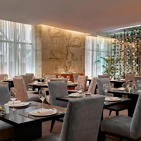 Hotel Sheraton Hotel&spa 5*
