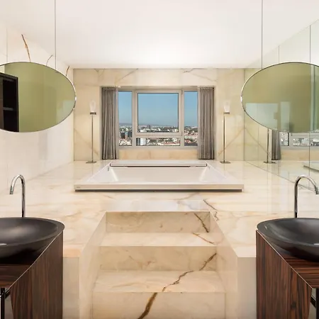 فندق وسبا شيراتون ليسبوا 5*