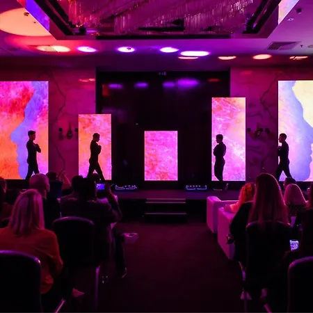 Sheraton & Szálloda