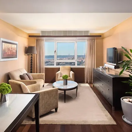 Ξενοδοχείο Sheraton & 5*